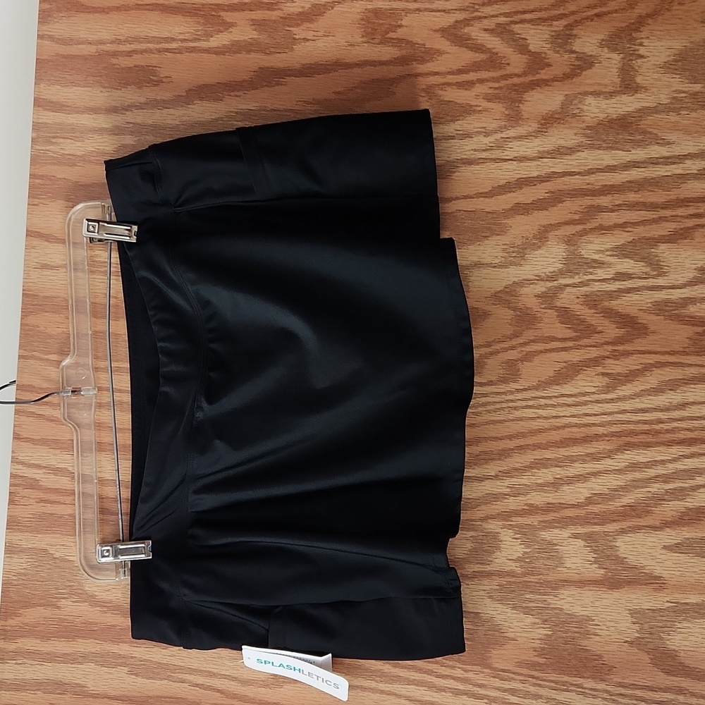 New with tags womens XLswimsuit skirt CUTE!